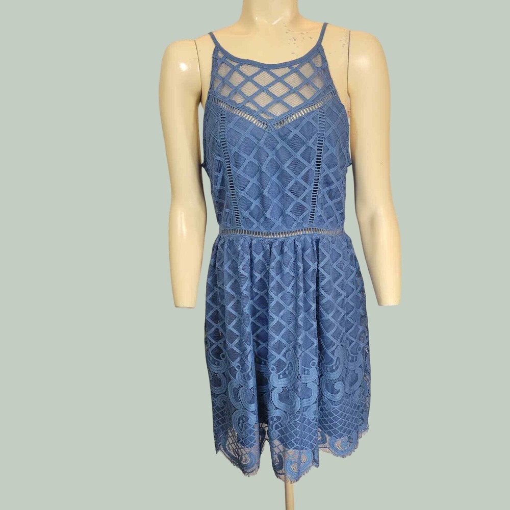 NWT Doe Rae Lace Fit Flare Dress Boho Chic Romantic Cocktail Party Dusty Blue M